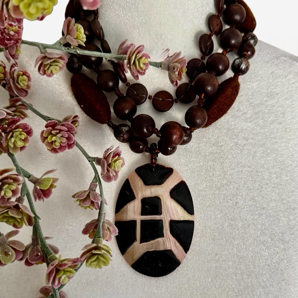 Bold Tribal Mosaic Triple Strand Wood Thread Acrylic Bead Necklace with Pendant